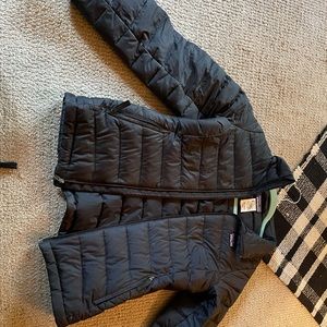 Girls black Patagonia